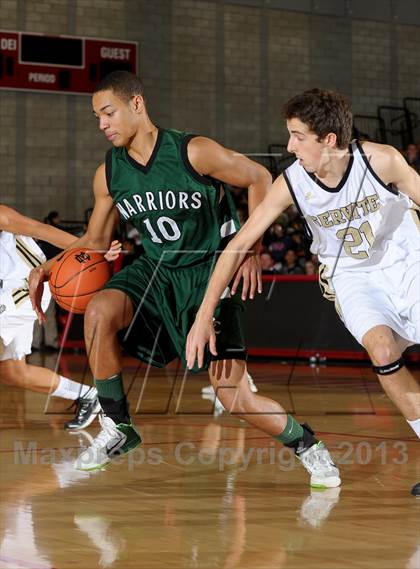 Thumbnail 3 in Brethren Christian vs. Servite (Nike Extravaganza) photogallery.