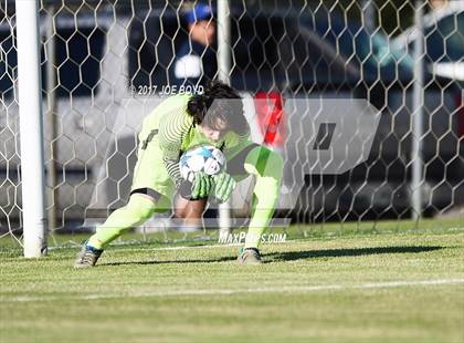 Thumbnail 1 in Sparkman vs. Auburn (Southern Soccer Challenge  Invitational Tournament) photogallery.