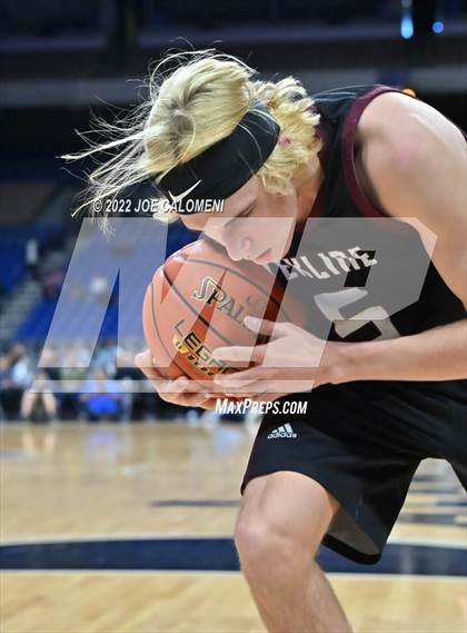 Thumbnail 1 in Graford vs Texline (UIL 1A State Final) photogallery.