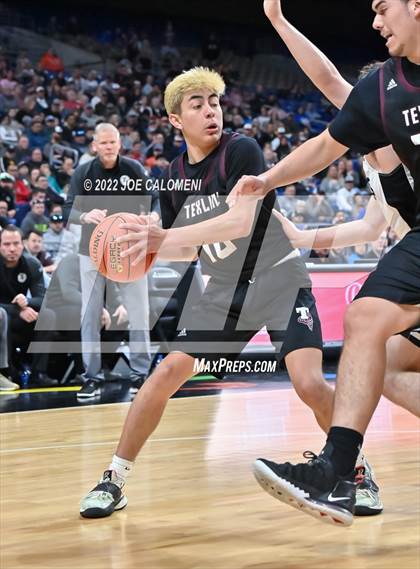 Thumbnail 1 in Graford vs Texline (UIL 1A State Final) photogallery.