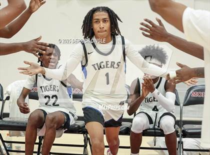 Thumbnail 3 in Hempstead vs Sewanhaka (Hoops for Hope Tournament) photogallery.