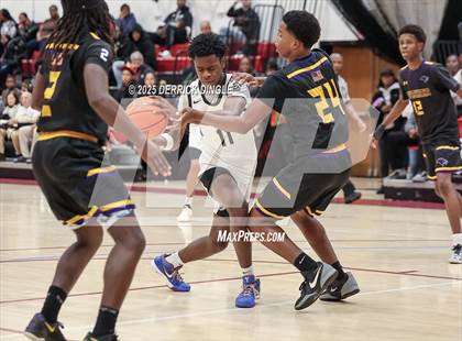 Thumbnail 3 in Hempstead vs Sewanhaka (Hoops for Hope Tournament) photogallery.