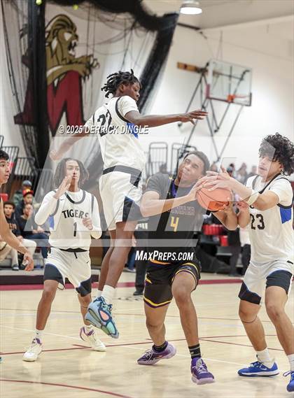 Thumbnail 1 in Hempstead vs Sewanhaka (Hoops for Hope Tournament) photogallery.