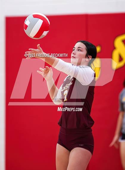 Thumbnail 1 in Collinsville @ S & S Consolidated photogallery.