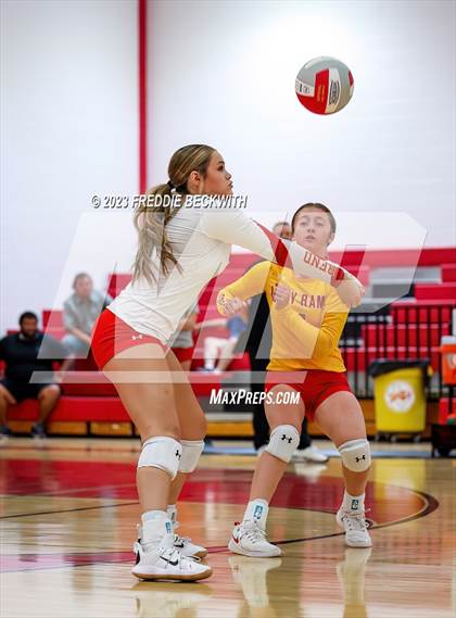 Thumbnail 1 in Collinsville @ S & S Consolidated photogallery.