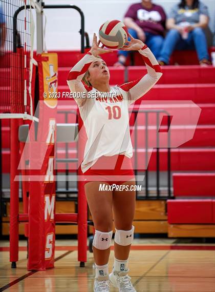 Thumbnail 1 in Collinsville @ S & S Consolidated photogallery.