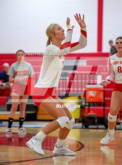 Thumbnail 2 in Collinsville @ S & S Consolidated photogallery.