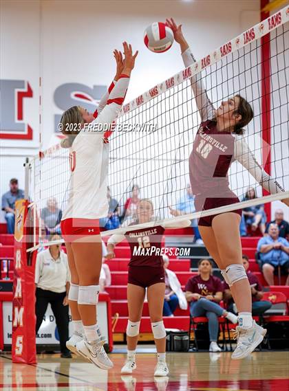 Thumbnail 1 in Collinsville @ S & S Consolidated photogallery.