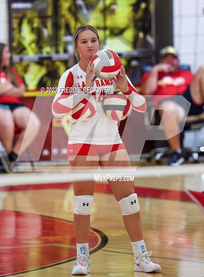 Thumbnail 1 in Collinsville @ S & S Consolidated photogallery.