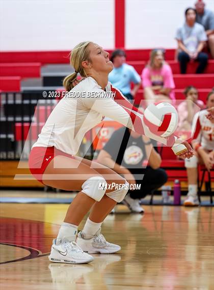 Thumbnail 1 in Collinsville @ S & S Consolidated photogallery.