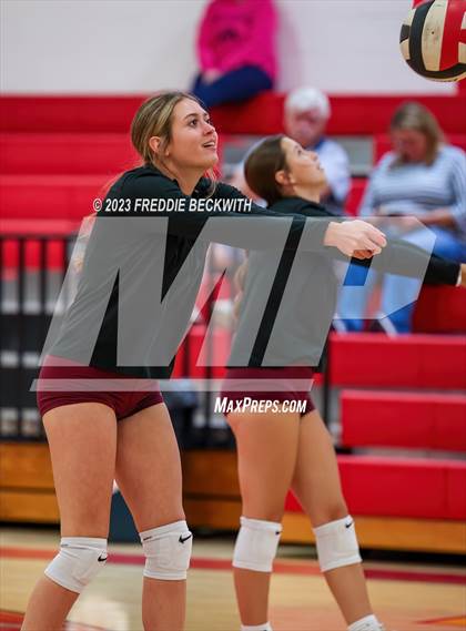 Thumbnail 2 in Collinsville @ S & S Consolidated photogallery.