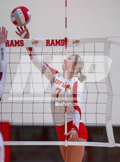 Thumbnail 3 in Collinsville @ S & S Consolidated photogallery.