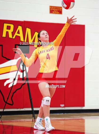 Thumbnail 2 in Collinsville @ S & S Consolidated photogallery.