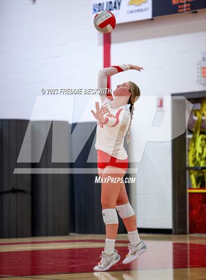 Thumbnail 1 in Collinsville @ S & S Consolidated photogallery.