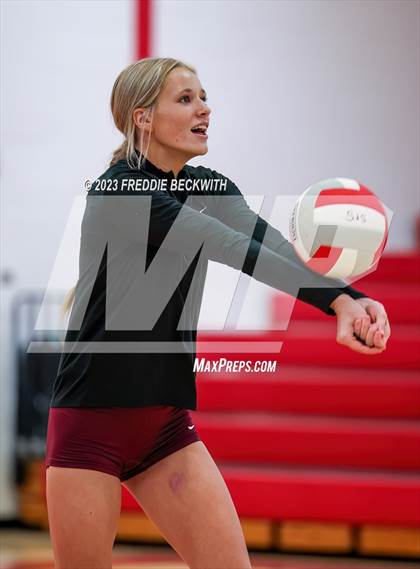 Thumbnail 1 in Collinsville @ S & S Consolidated photogallery.