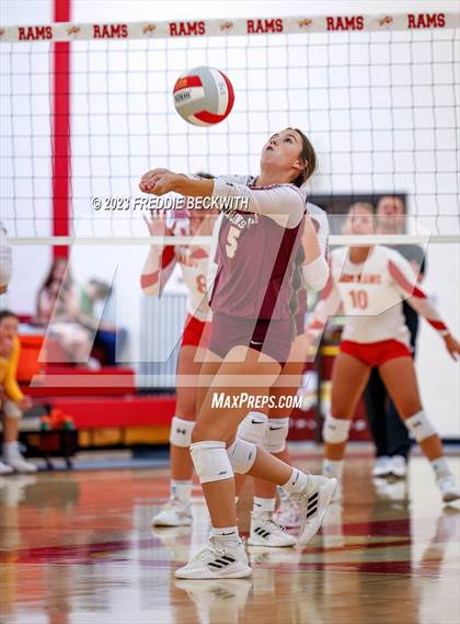 Thumbnail 1 in Collinsville @ S & S Consolidated photogallery.