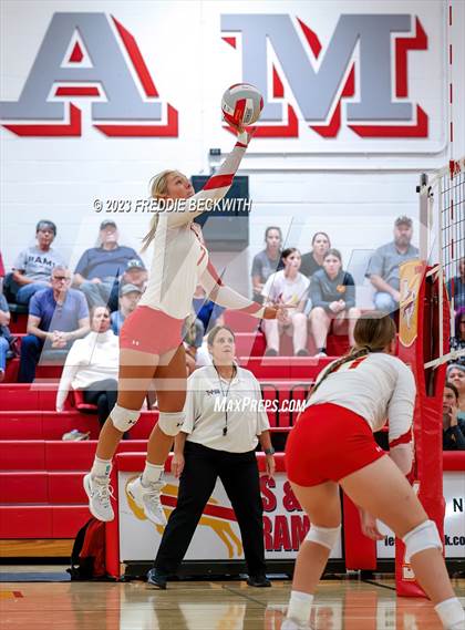 Thumbnail 3 in Collinsville @ S & S Consolidated photogallery.