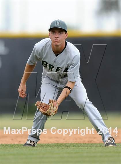 Thumbnail 3 in Brea Olinda @ Villa Park photogallery.