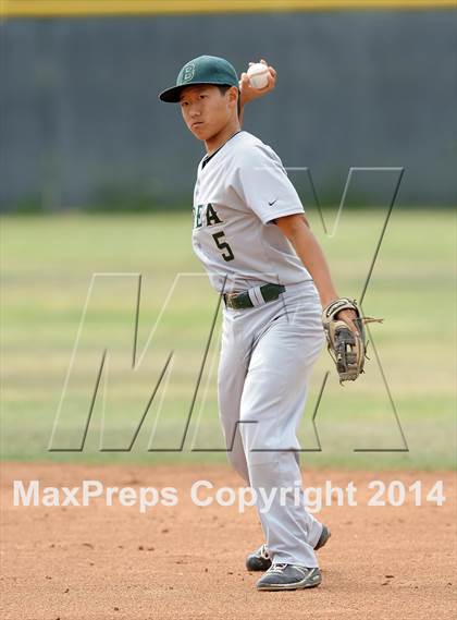 Thumbnail 1 in Brea Olinda @ Villa Park photogallery.