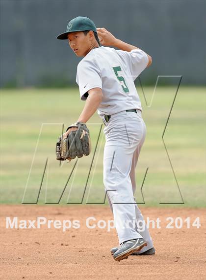 Thumbnail 1 in Brea Olinda @ Villa Park photogallery.