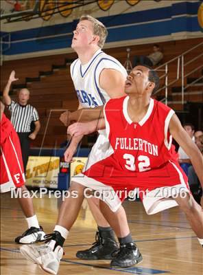 Thumbnail 1 in Fountain Valley vs. Fullerton (OC North/South Challenge) photogallery.