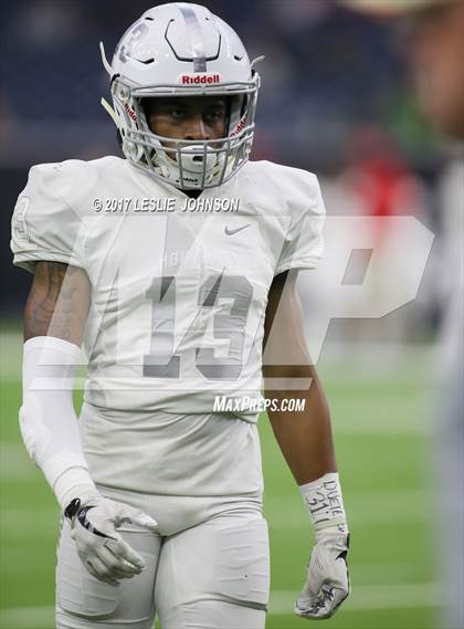 Thumbnail 3 in Manvel vs. Nederland (UIL 5A D1 Quarterfinal) photogallery.