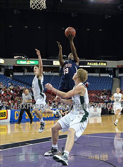Thumbnail 1 in Colfax vs. Modesto Christian (CIF SJS D4 Final) photogallery.