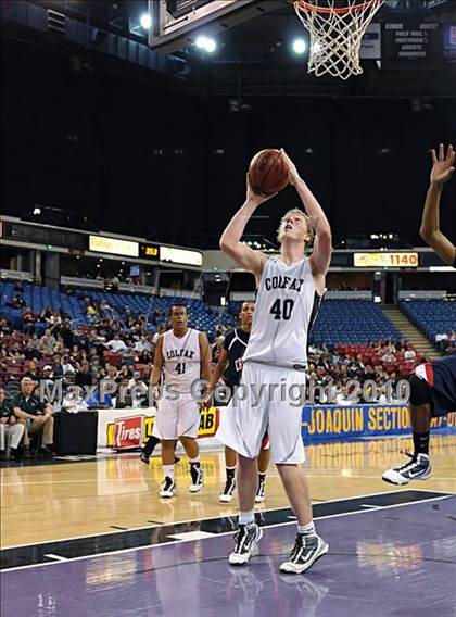 Thumbnail 1 in Colfax vs. Modesto Christian (CIF SJS D4 Final) photogallery.