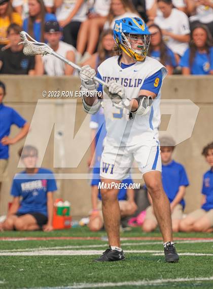 Thumbnail 2 in East Islip vs West Islip (NYSPHSAA XI Class B Final) photogallery.