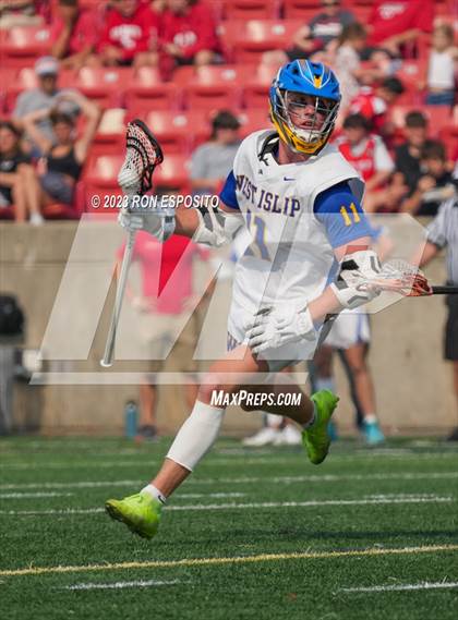 Thumbnail 3 in East Islip vs West Islip (NYSPHSAA XI Class B Final) photogallery.