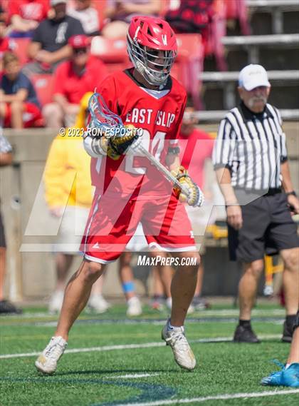 Thumbnail 2 in East Islip vs West Islip (NYSPHSAA XI Class B Final) photogallery.