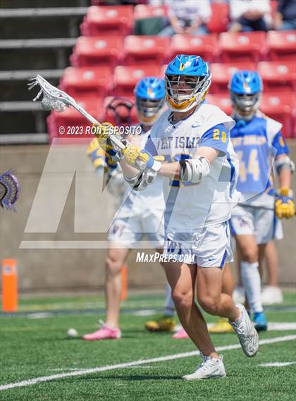 Thumbnail 1 in East Islip vs West Islip (NYSPHSAA XI Class B Final) photogallery.