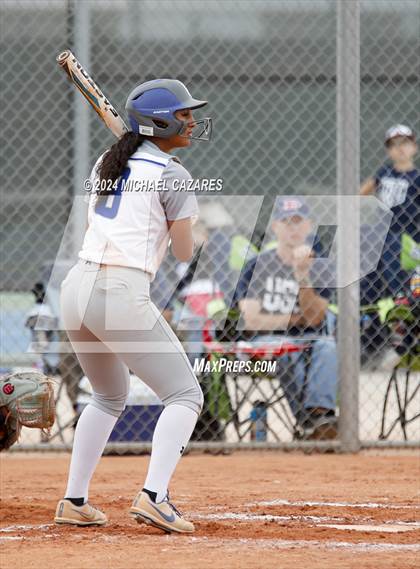 Thumbnail 2 in Pinnacle vs. Chandler (Hamilton Invitational) photogallery.