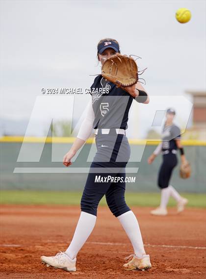 Thumbnail 2 in Pinnacle vs. Chandler (Hamilton Invitational) photogallery.