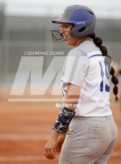 Thumbnail 2 in Pinnacle vs. Chandler (Hamilton Invitational) photogallery.