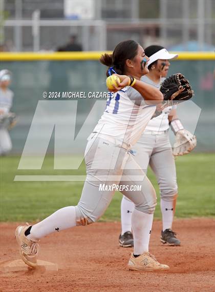 Thumbnail 3 in Pinnacle vs. Chandler (Hamilton Invitational) photogallery.