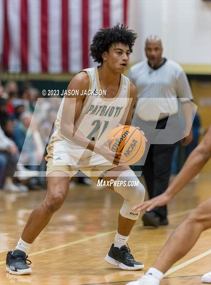 Thumbnail 1 in Cardinal Gibbons @ Pinecrest photogallery.