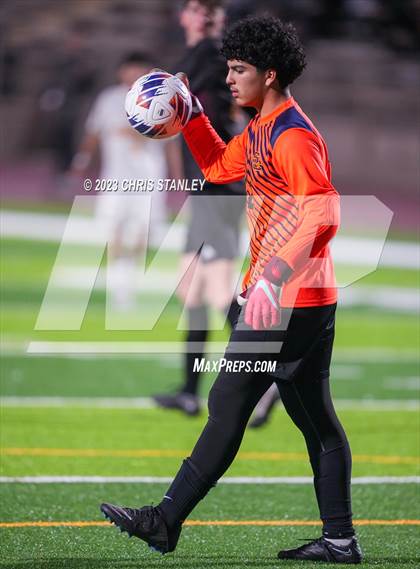 Thumbnail 2 in Salpointe Catholic vs Saguaro (AIA-4A Finals) photogallery.