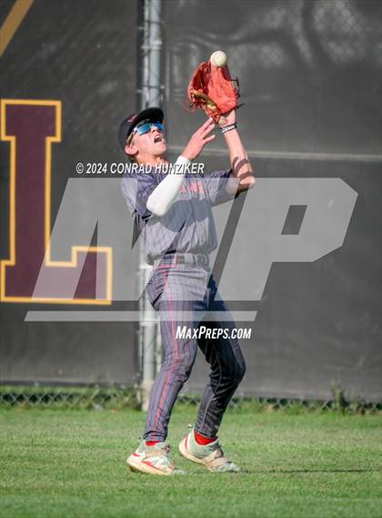 Thumbnail 3 in West Covina vs. Village Christian (CIF SS Division 6 Quarter Final) photogallery.