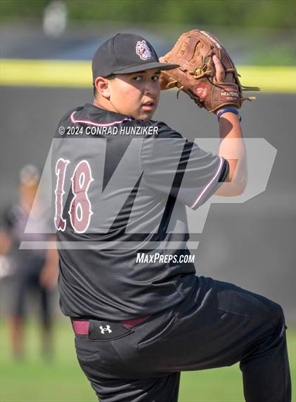 Thumbnail 1 in West Covina vs. Village Christian (CIF SS Division 6 Quarter Final) photogallery.