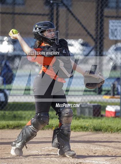 Thumbnail 1 in Amherst Central @ Williamsville East photogallery.
