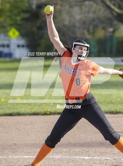 Thumbnail 3 in Amherst Central @ Williamsville East photogallery.