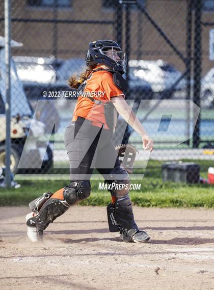 Thumbnail 1 in Amherst Central @ Williamsville East photogallery.