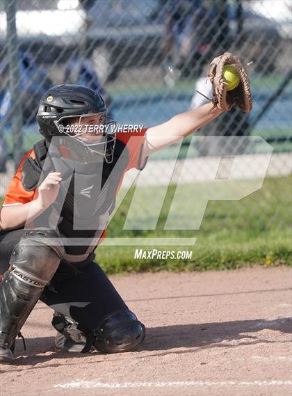 Thumbnail 3 in Amherst Central @ Williamsville East photogallery.