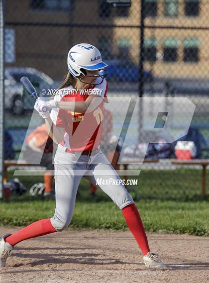 Thumbnail 3 in Amherst Central @ Williamsville East photogallery.