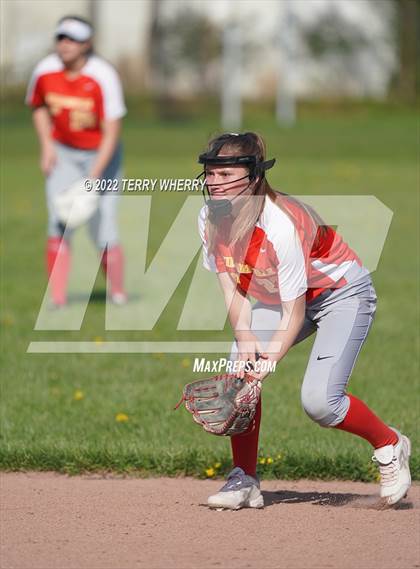 Thumbnail 1 in Amherst Central @ Williamsville East photogallery.