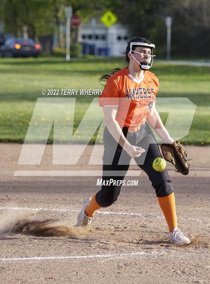 Thumbnail 1 in Amherst Central @ Williamsville East photogallery.