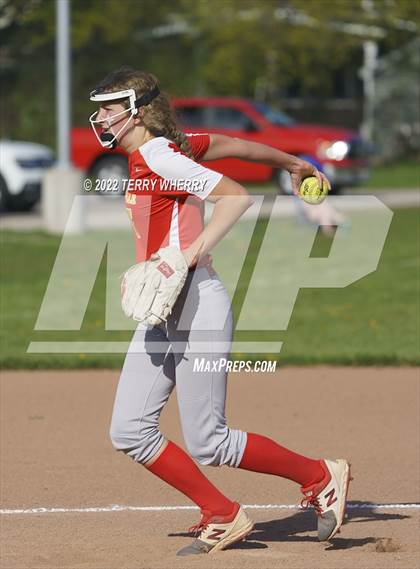 Thumbnail 2 in Amherst Central @ Williamsville East photogallery.