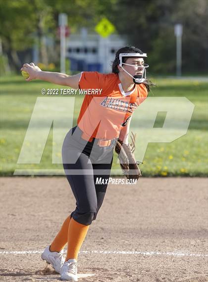 Thumbnail 2 in Amherst Central @ Williamsville East photogallery.