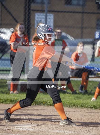 Thumbnail 3 in Amherst Central @ Williamsville East photogallery.